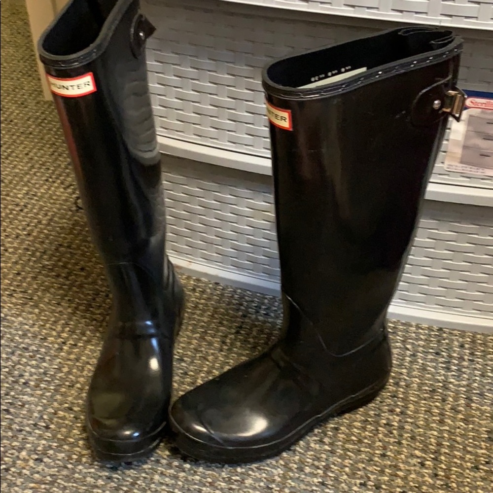 Hunter rain boots size 8